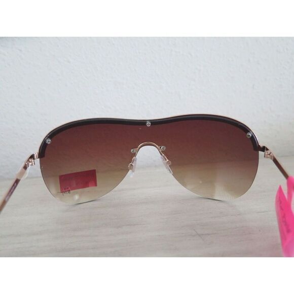 Betsey Johnson BJ442125 Women's Gold Frame/Tortoise Sunglasses - Picture 5 of 12